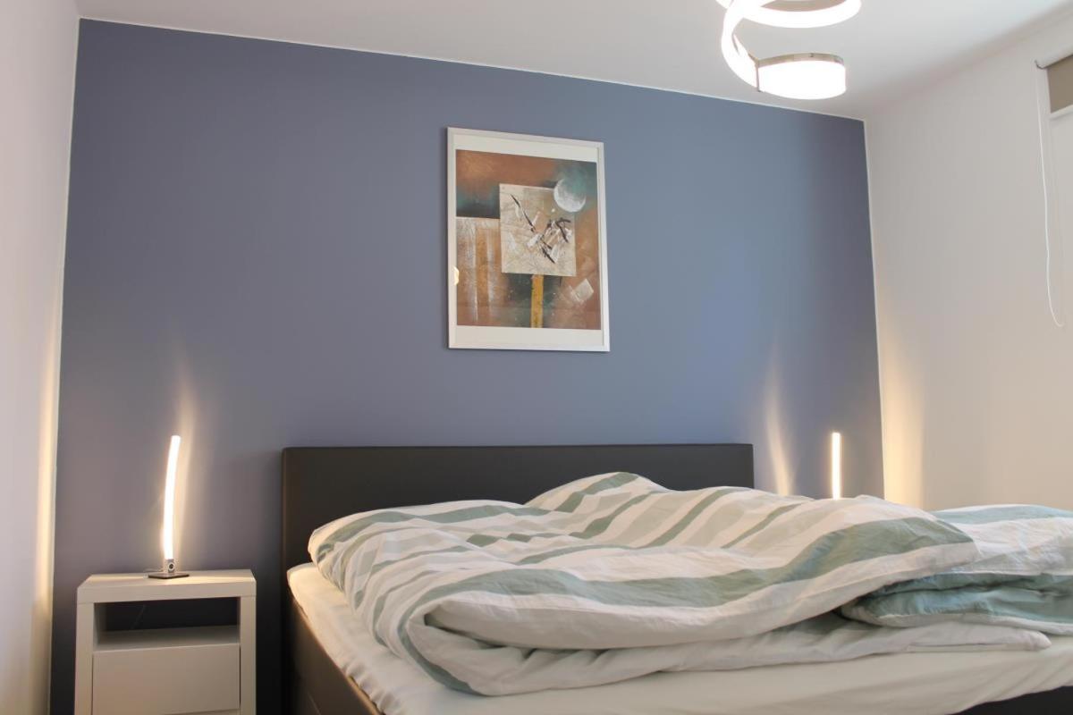 Ferienwohnung De Windroos Born Exteriör bild
