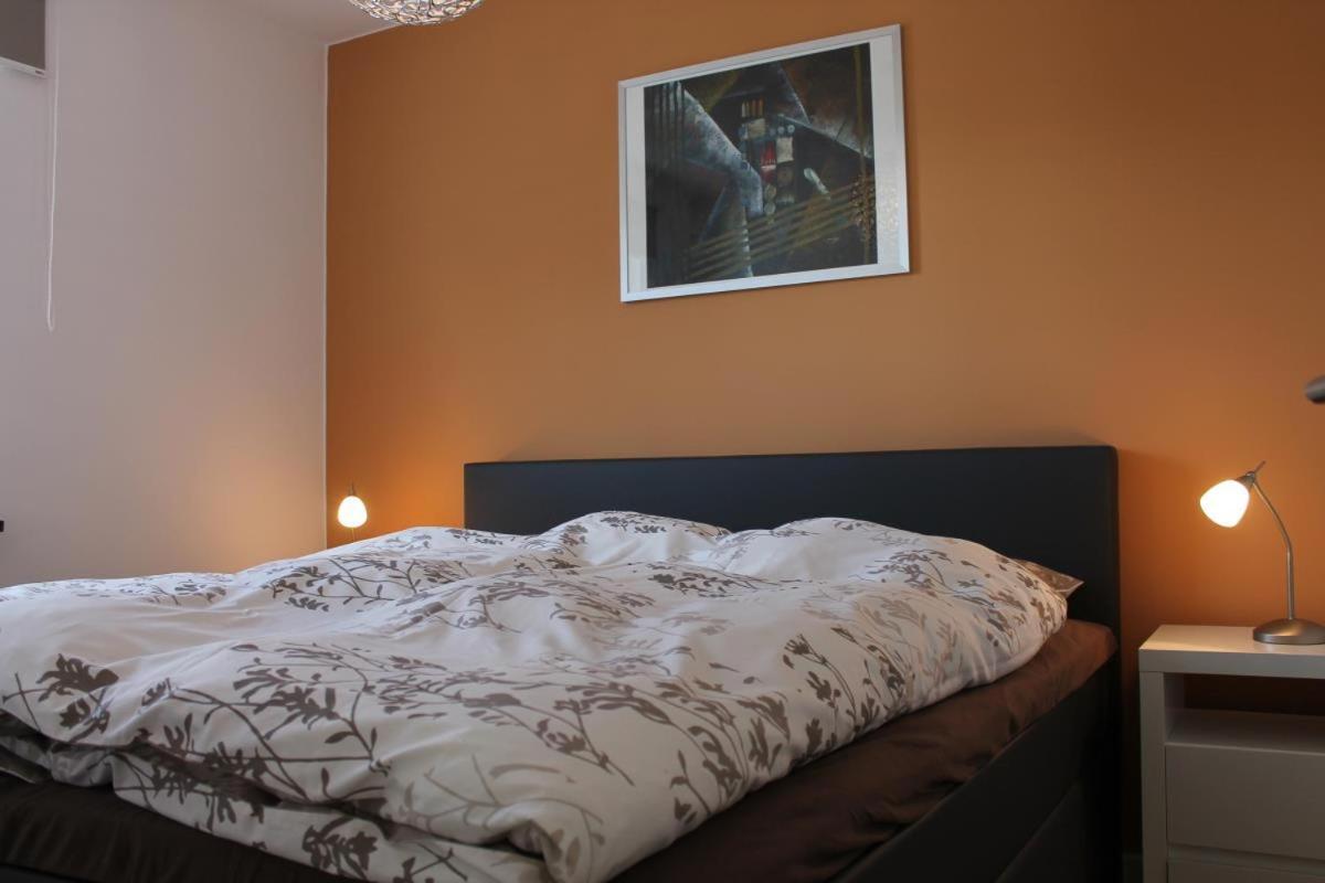 Ferienwohnung De Windroos Born Exteriör bild
